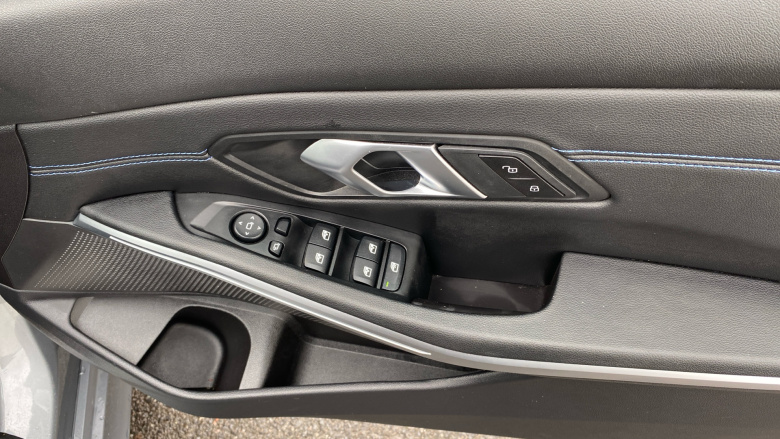 BMW 3 Series 320i M Sport 4dr Step Auto Petrol Saloon